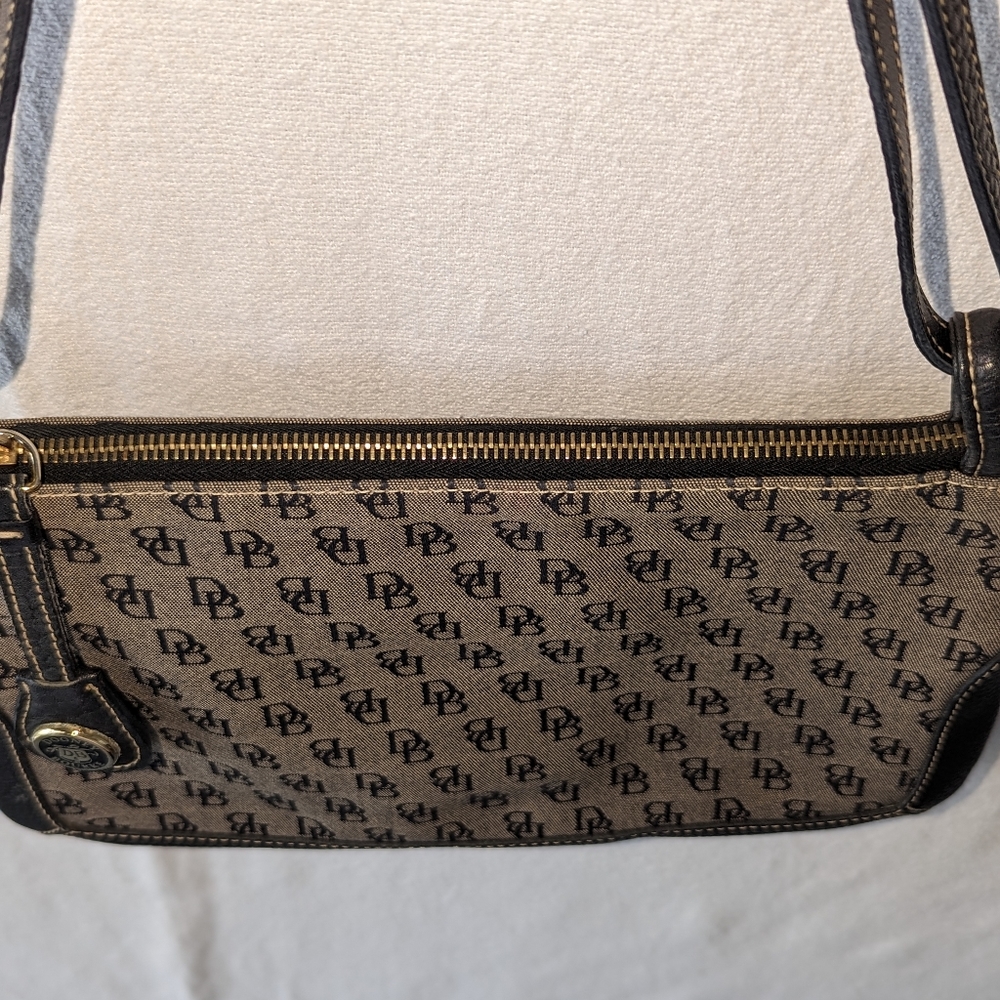 Dooney and Bourke PURSE VINTAGE Black Leather Gray Canvas Crossbody/Wristlet Bag - Picture 8 of 10